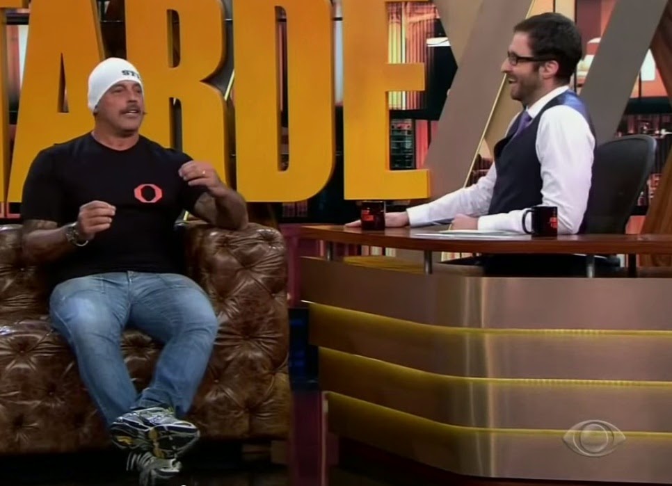 A tosca atuação de Alexandre Frota