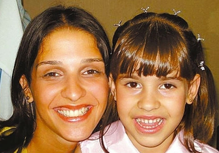 Mãe de Isabella Nardoni divulga 1ª foto do filho recém-nascido