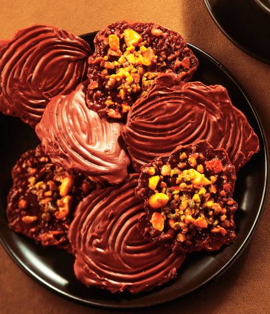 Biscoito crocante de chocolate: delícia que ninguém vai resistir! Biscoito crocante de chocolate: delícia que ninguém vai resistir!