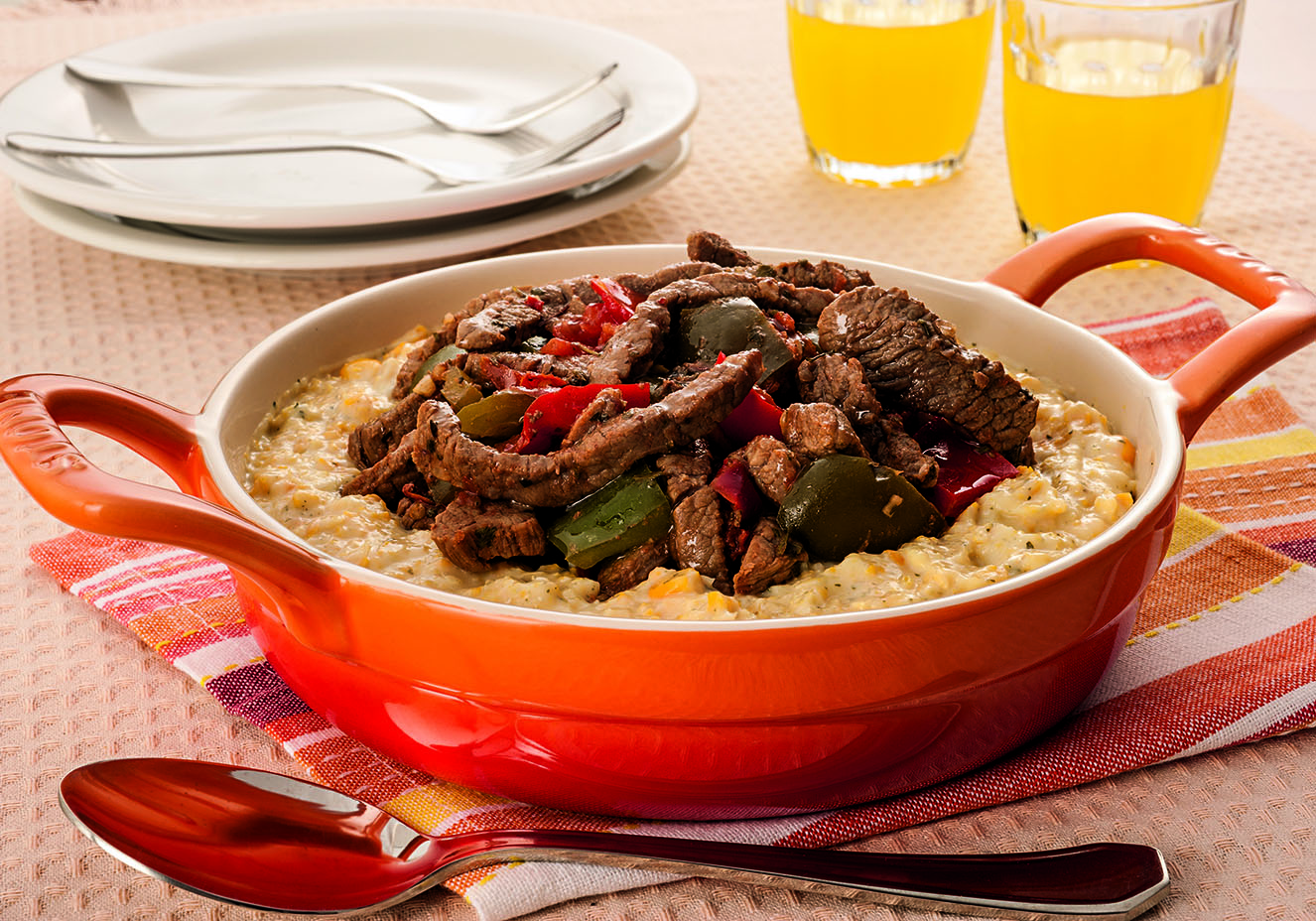 Carne em tirinhas com creme de milho