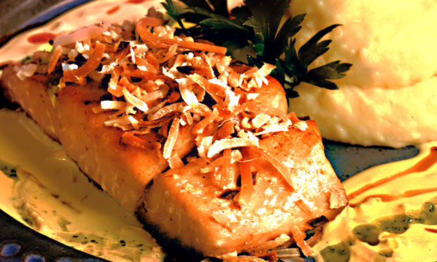 Robalo com crosta de coco Robalo com crosta de coco