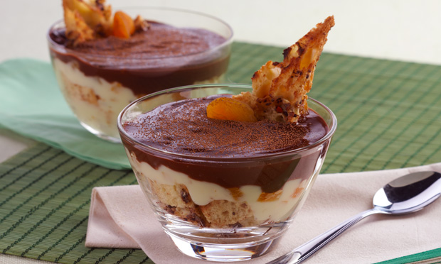 Taça de ganache com panetone Taça de ganache com panetone