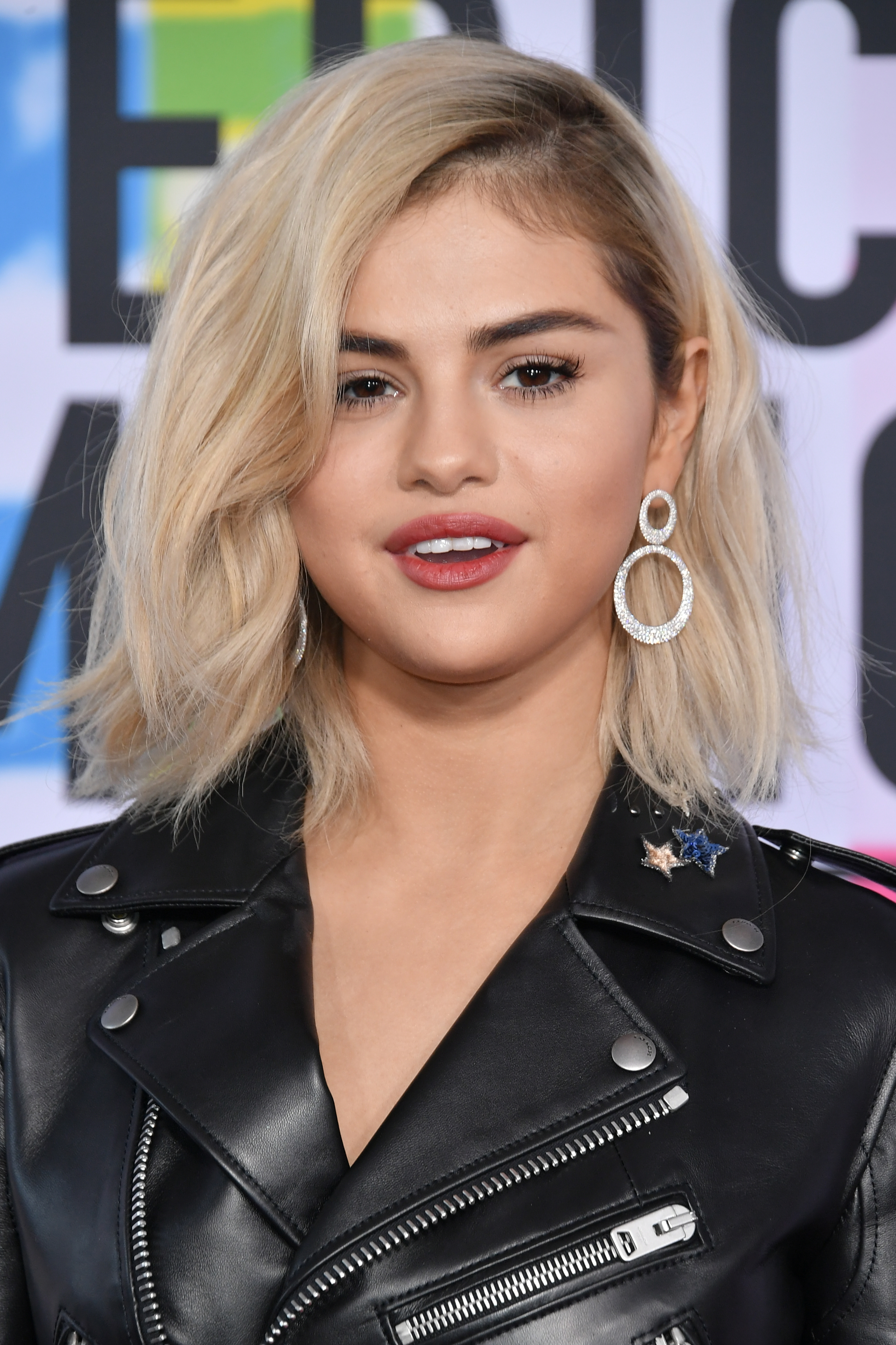 Selena Gomez Loira