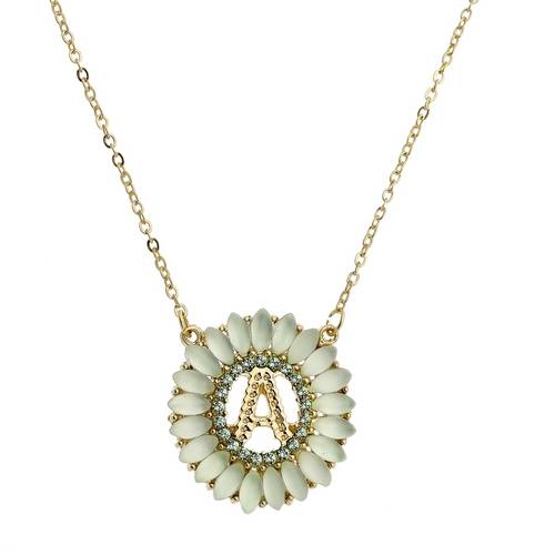 colar com pingente de inicial