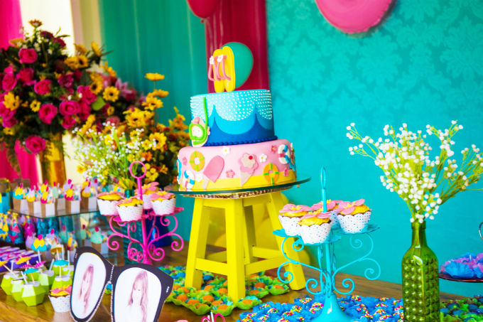 Festa infantil na piscina