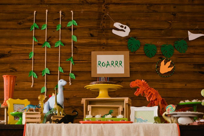 Festa infantil tema dinossauro