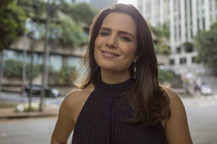 Natália Leite, da Escola de Você e apresentadora do "Superpoderosas", novo programa da Band