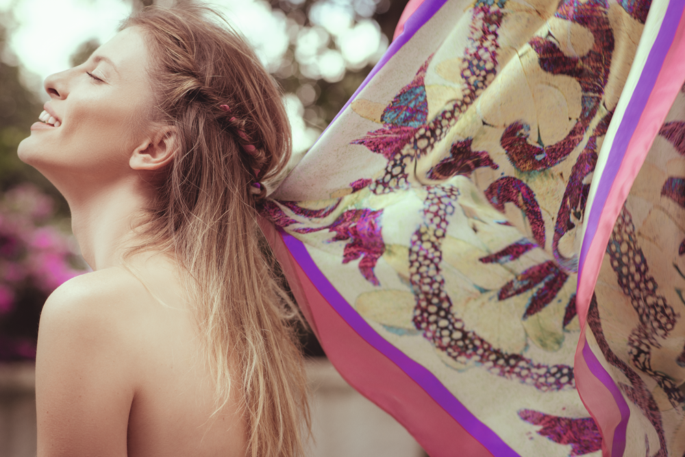 Penteados práticos com lenços para incrementar o visual