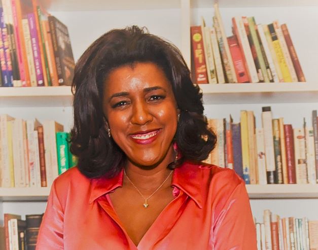 Projeto Capacita-me, de Rachel Maia, promove ações solidárias em dezembro