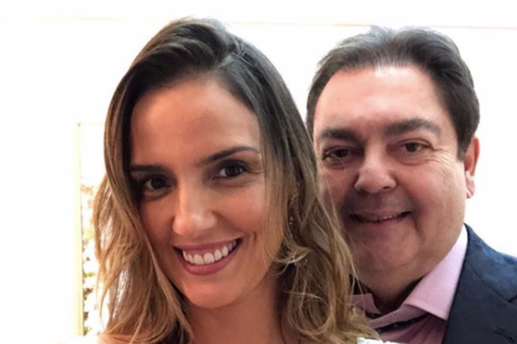 fausto silva e esposa