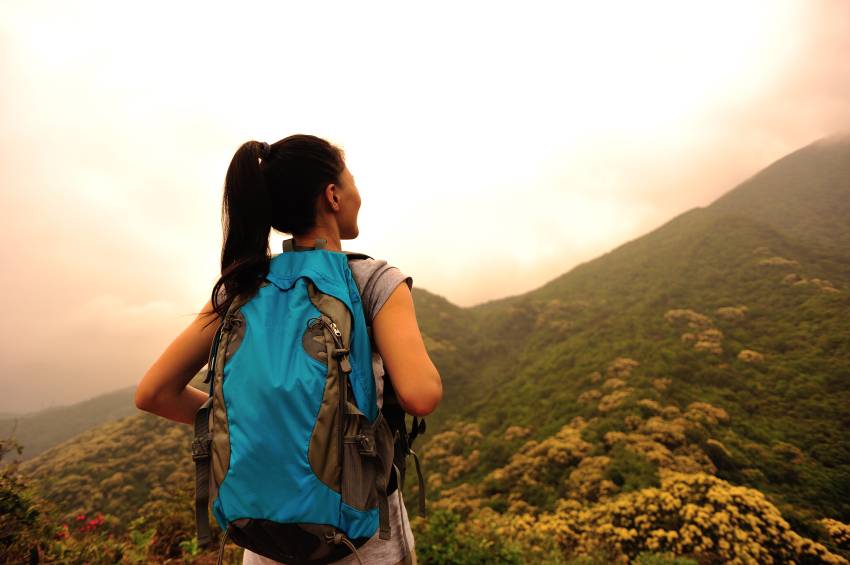 Mulheres jovens lideram buscas por viagem, diz estudo de start-up