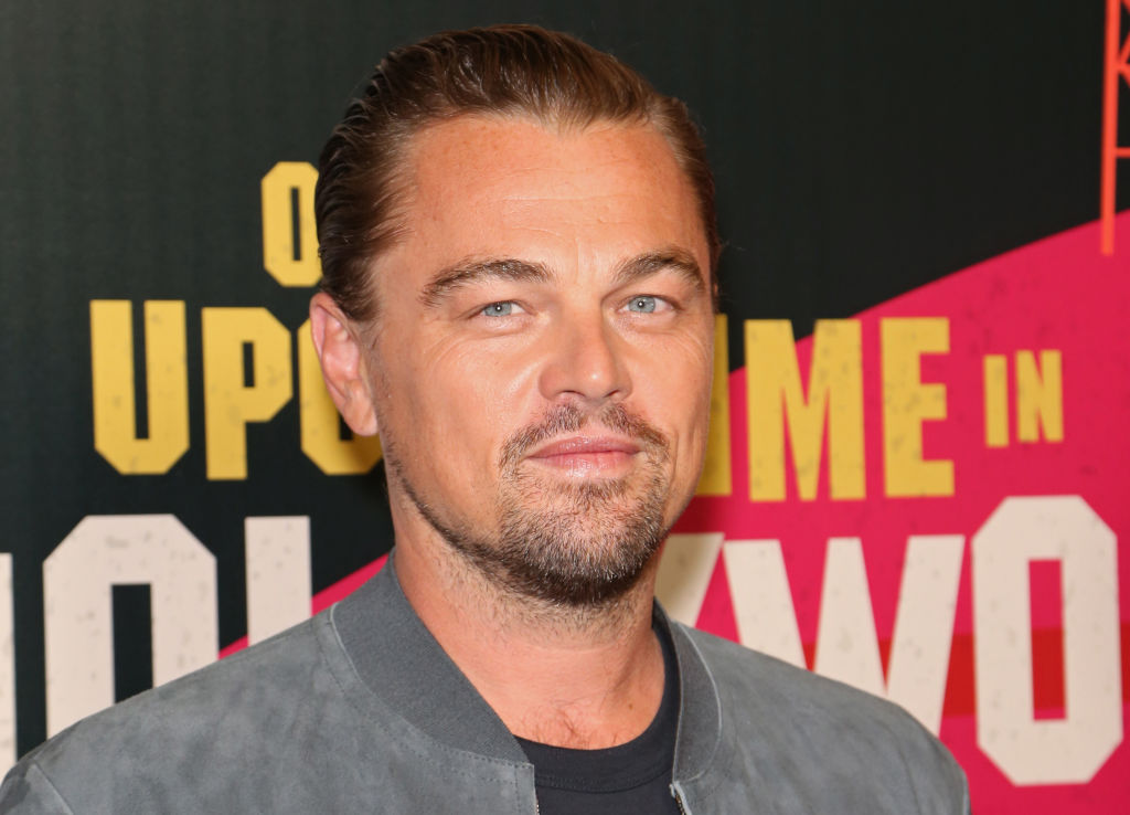 Homem se passa por Leonardo Di Caprio e dá golpe em senhora