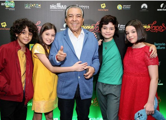 Maurício de Sousa se emociona na pré-estreia de filme da Turma da Mônica