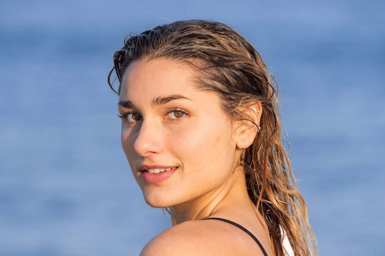 O que Sasha vai fazer na África?