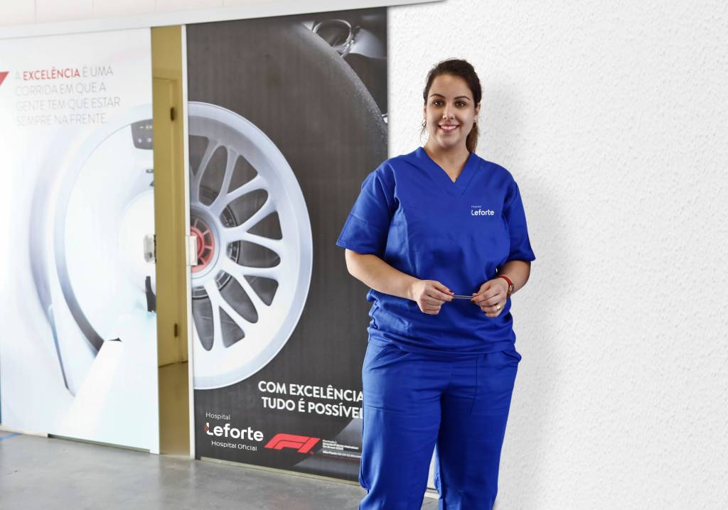 Dra Evelyn Chevitarese Oliveira na F1 Dra Evelyn Chevitarese Oliveira na F1