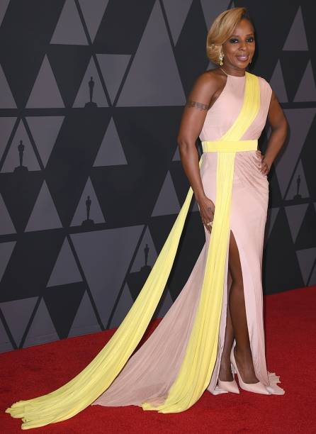 veste <span>Altuzarra.</span> veste <span>Altuzarra.</span>