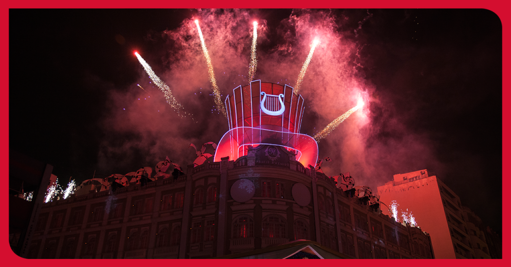 Entre no clima do Natal com as crianças coralistas de Curitiba