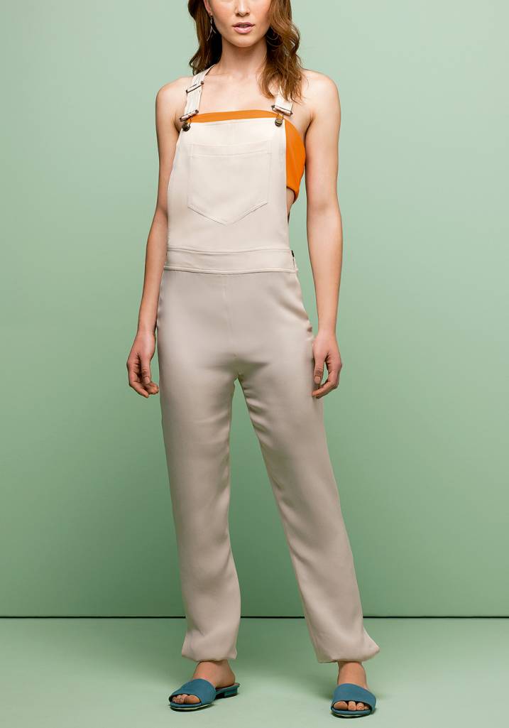 Pe&ccedil;as e acess&oacute;rios que v&atilde;o bombar no ver&atilde;o 2017