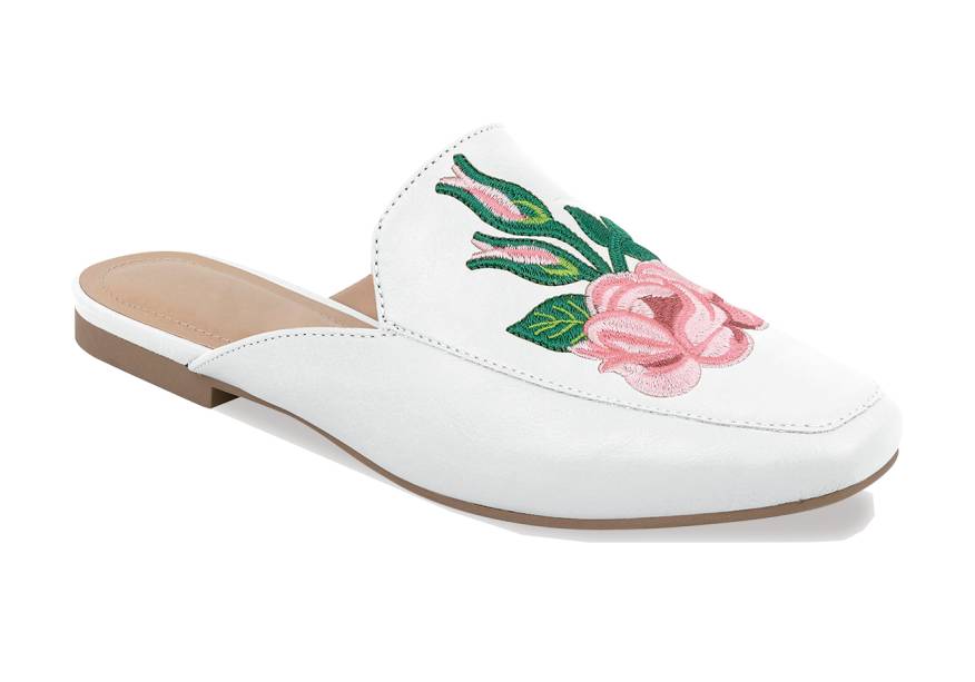Sapato de nobuk, <strong>Via Marte</strong>, R$ 120