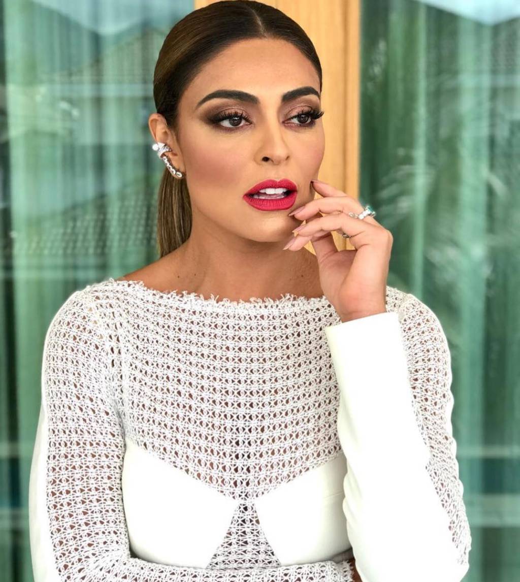 Confira os looks das famosas no Troféu Domingão – Melhores do Ano