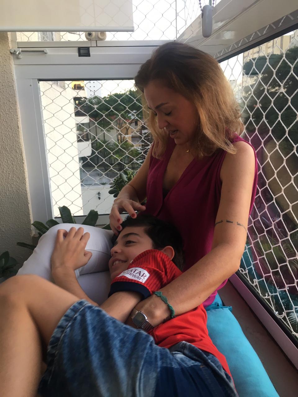 Dia das Mães – Mãe de filho com TEA (transtorno do espectro autista) Dia das Mães – Mãe de filho com TEA (transtorno do espectro autista)