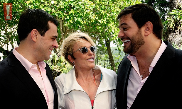 Em clima de namoro! Separada, Ana Maria Braga vive novo romance com Mauro Bayout