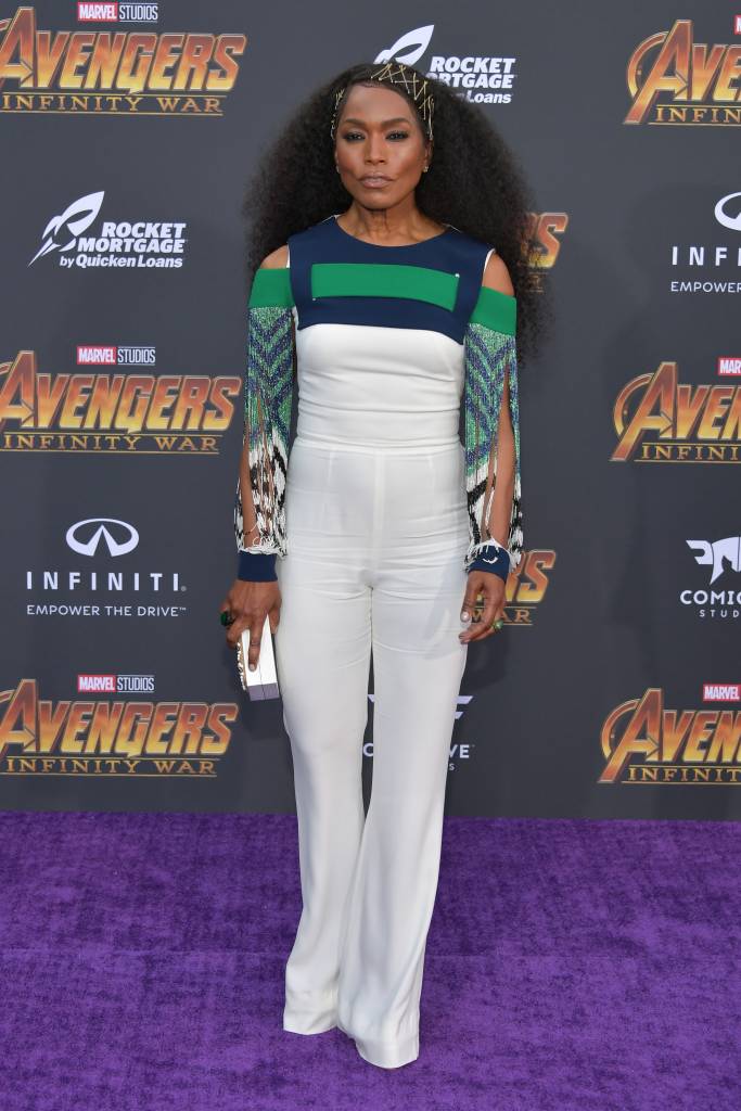 Angela Basset Estreia Vingadores Guerra Infinita