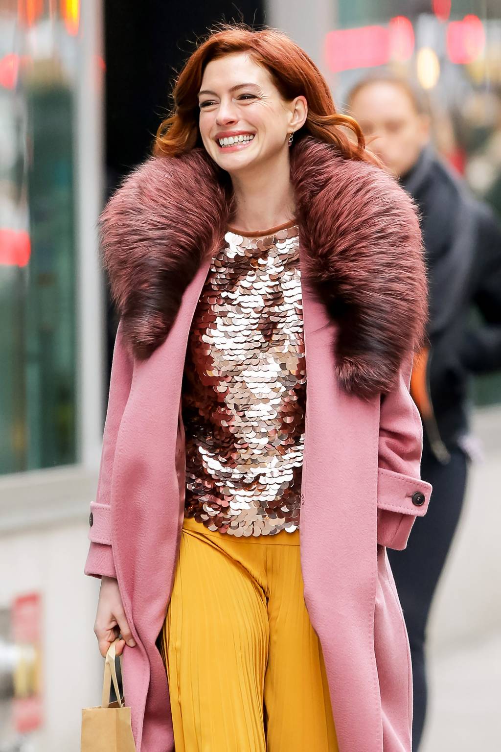 Anne Hathaway Anne Hathaway’s colorful ensemble