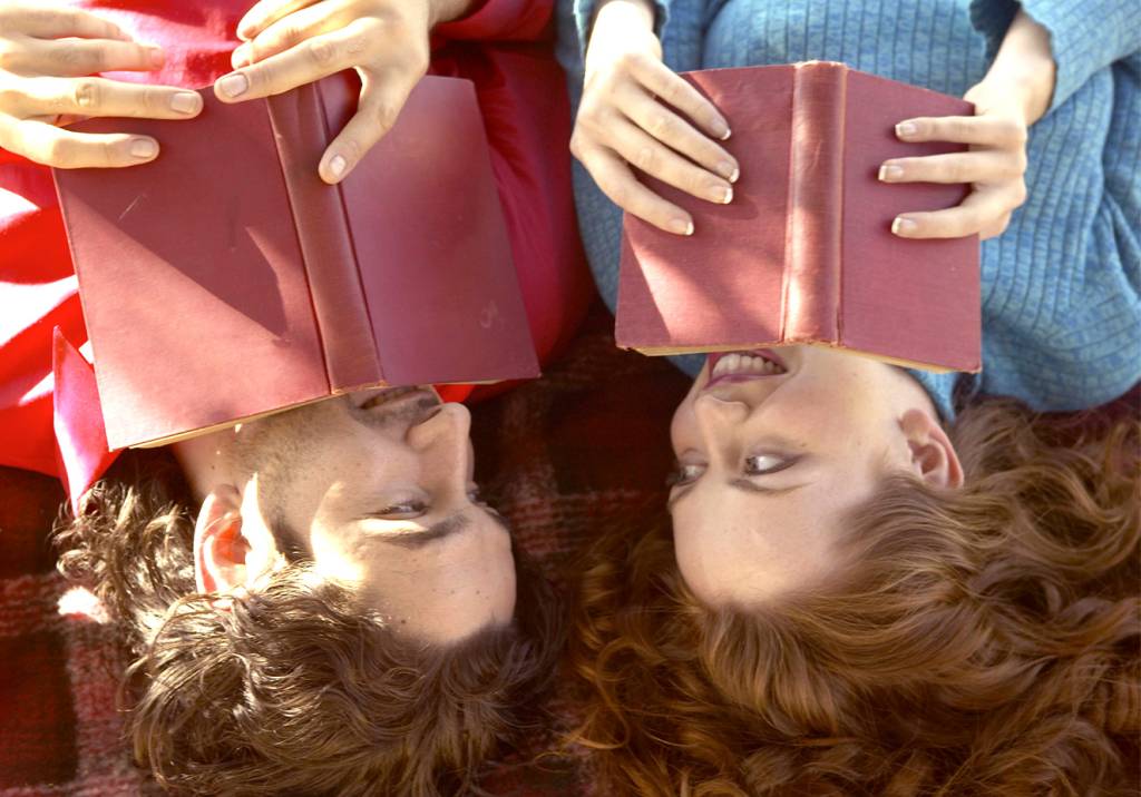 8 livros imperdíveis para colocar a leitura em dia imediatamente