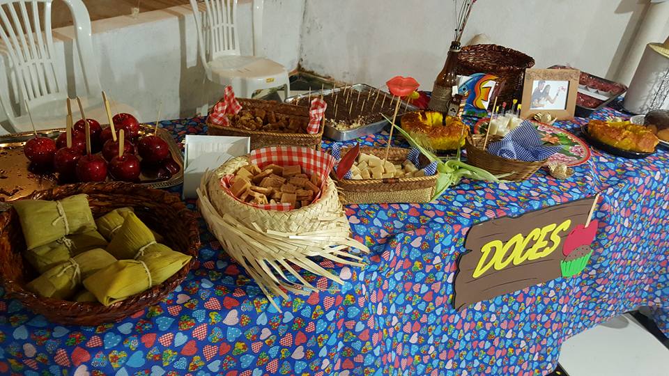 chapc3a9us-festa-junina-4