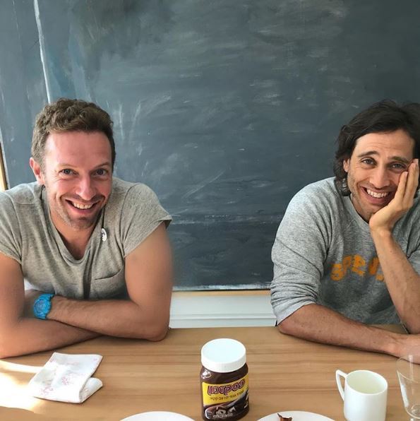 Gwyneth Paltrow posta foto de seu atual noivo com Chris Martin