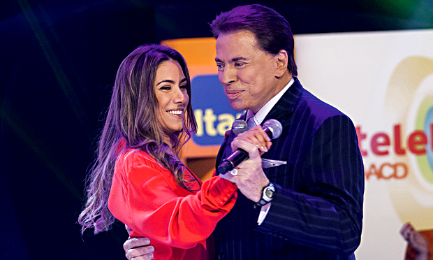 Patrícia Abravanel não acha “normal” casais do mesmo sexo. Anormal é o preconceito dela!