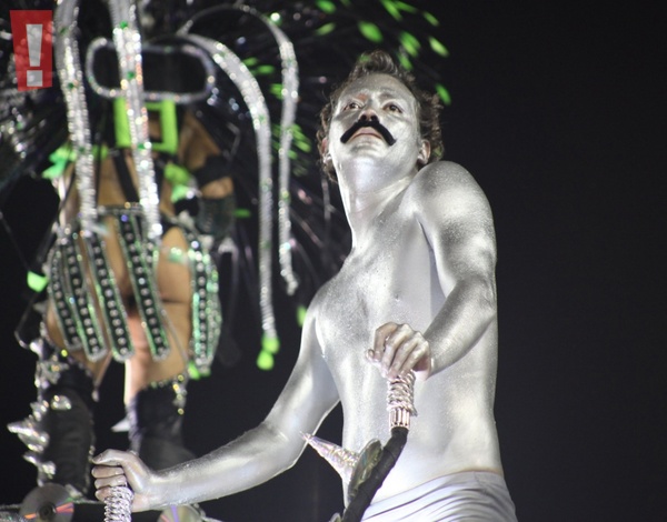 Eduardo Sterblitch, humorista do programa Pânico, sofre acidente de carro em São Paulo