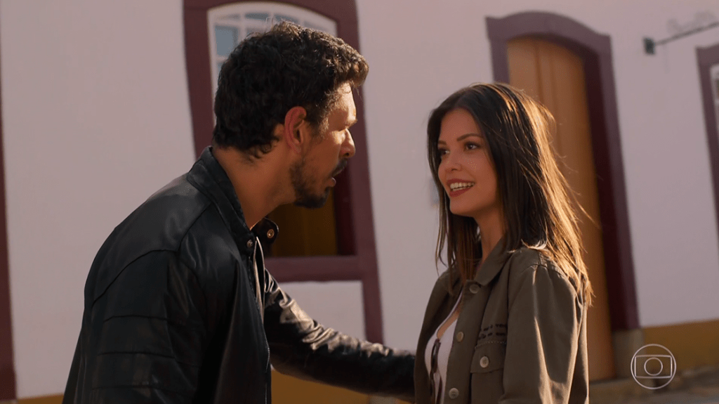 João Vicente de Castro e Vitória Strada na novela Espelho da Vida espelho40-1