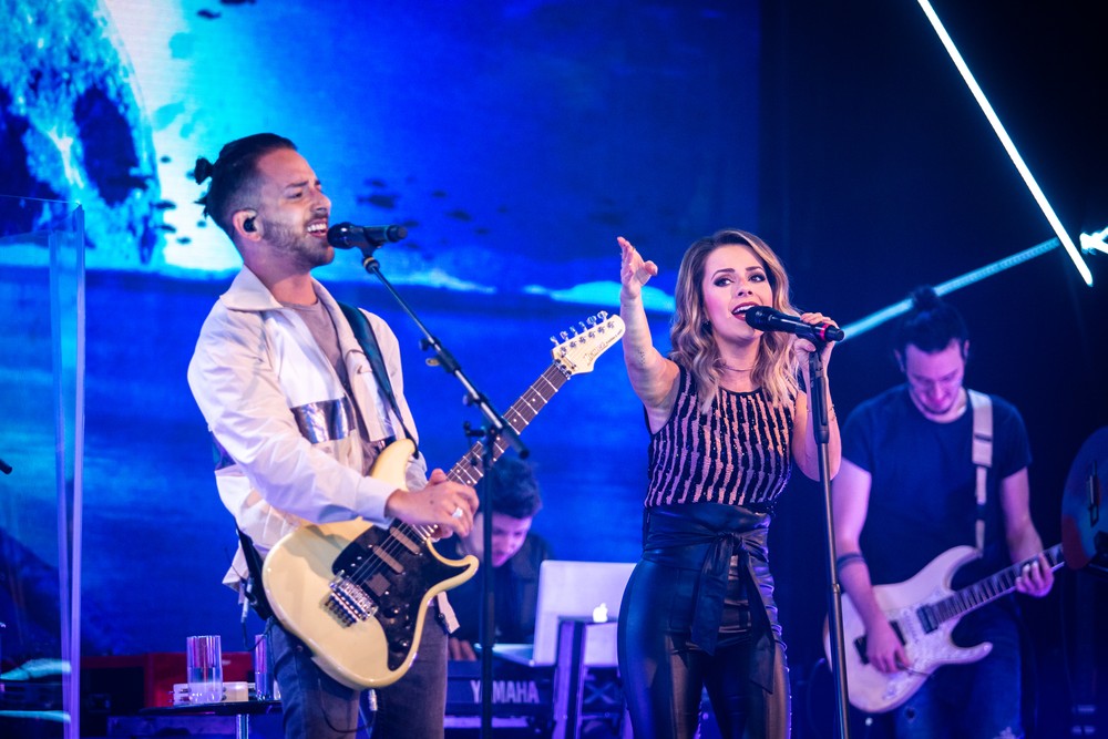 Homenagem do Caldeirão a Sandy & Júnior levou todos às lágrimas