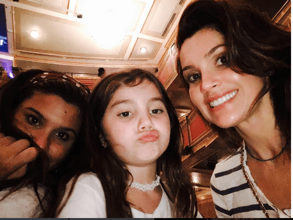 Flavia Alessandra comemora os 6 anos da filha caçula, Olivia