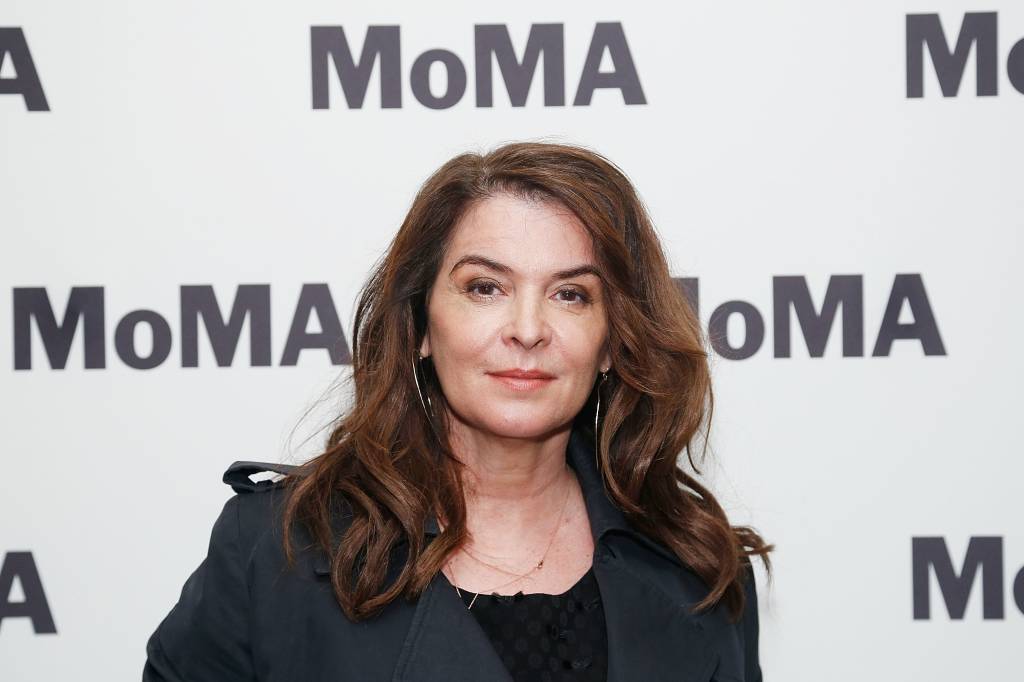 O emocionante depoimento de Annabella Sciorra contra Harvey Weinstein