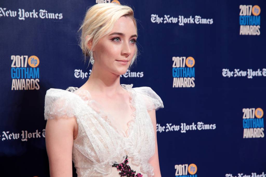 Os looks do tapete vermelho do Gotham Awards 2017