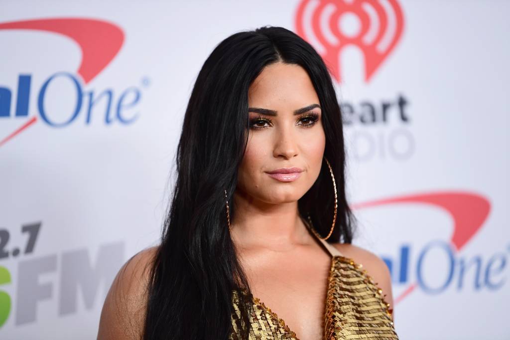 Overdose de Demi Lovato teria sido causada por opioides, e não por heroína