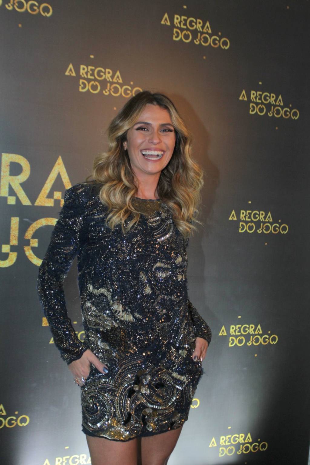 Os looks dos famosos na festa da novela ‘A Regra do Jogo’