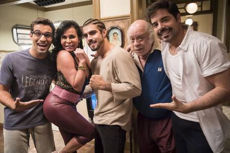 Gretchen em A Dona do Pedaço Gretchen em A Dona do Pedaço