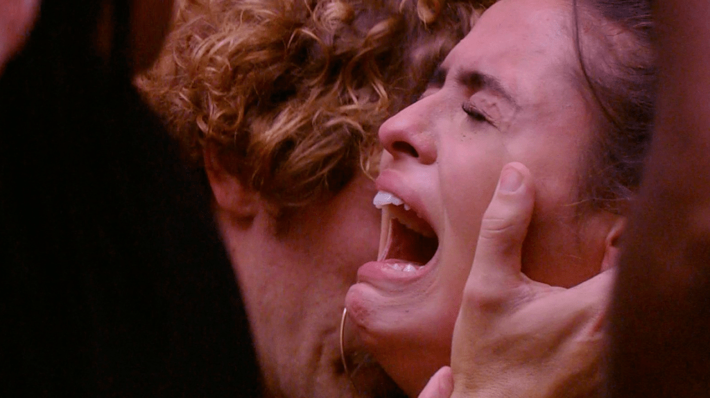 Hana tem crise de choro ao ser eliminada em paredão disputado do BBB19