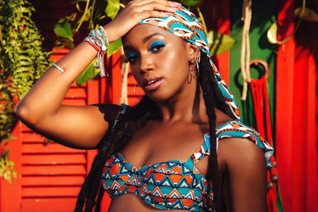 Após quatro anos de transição, Iza mostrou o (incrível) cabelo natural