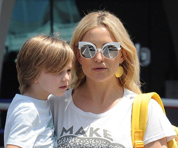 Os novos óculos escuros queridinhos das famosas