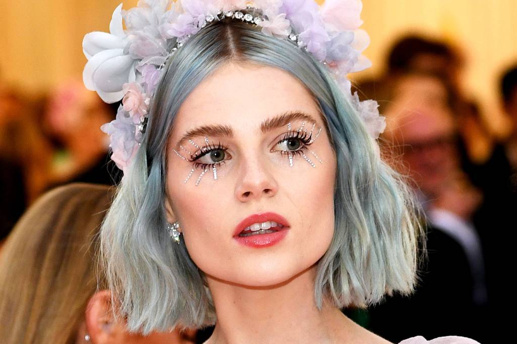 Este é o delineado gatinho mais diferentão de todos e estou obcecada