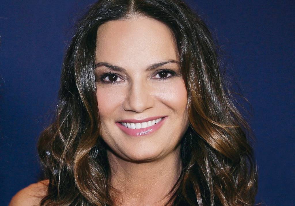 Luiza Brunet comemora os 10 anos da Lei Maria da Penha e pede justiça