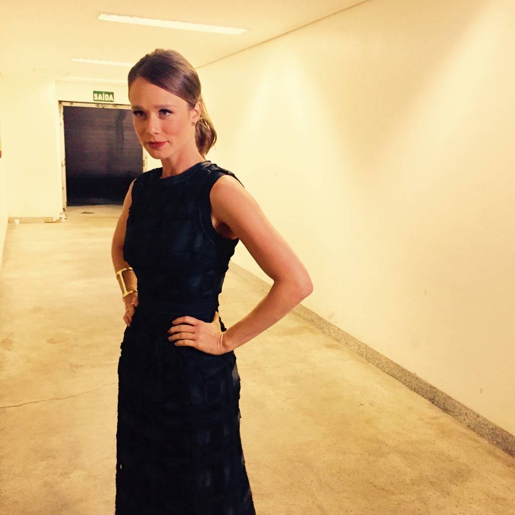 Mariana Ximenes sobre novo visual: “Gosto de mudar”