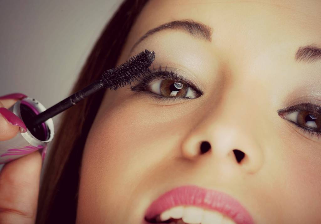 Dê volume, alongue, curve ou defina os seus cílios com a máscara certa