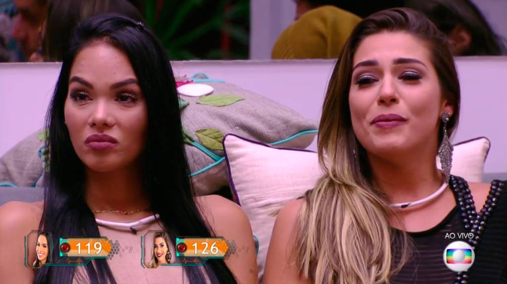 mayara-e-vivian-choram-bbb17