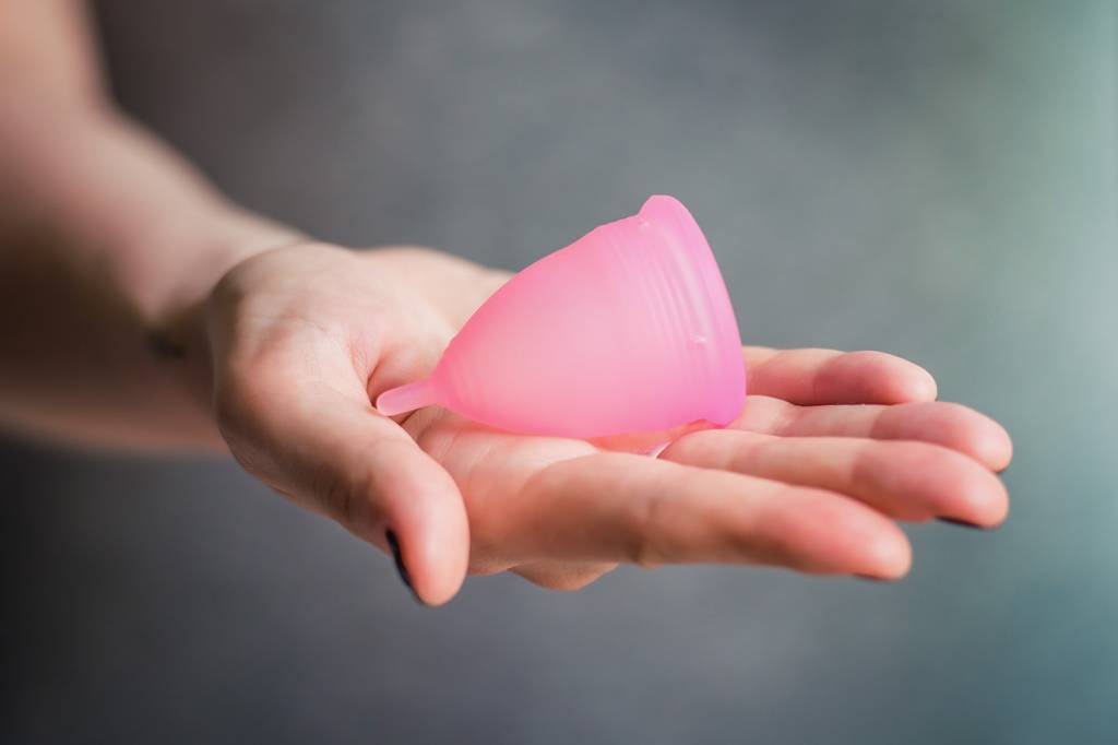 Coletor menstrual: o que muda com a regulamentação da Anvisa
